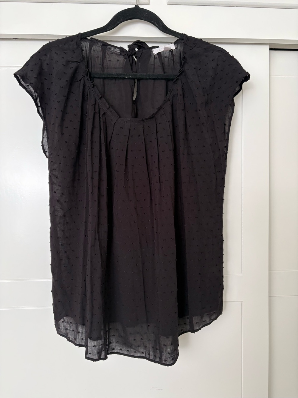 LC Lauren Conrad Black Swiss Dot Tie-Back Cap Sleeve Blouse